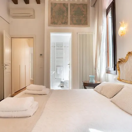 Ca' Venier Cannaregio *